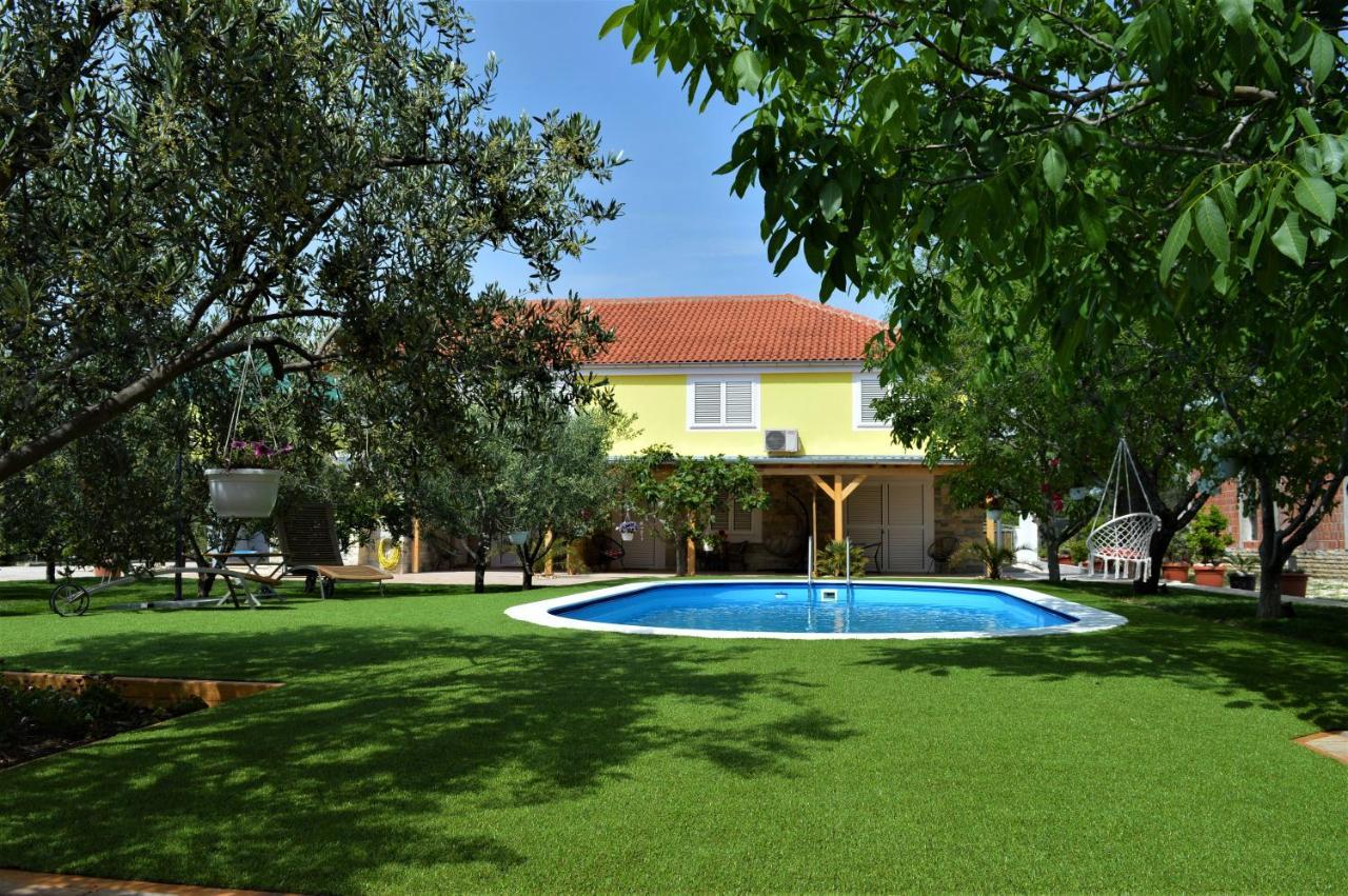 Studio Apartments Luka Biograd - เบนโควัส ภายนอก รูปภาพ