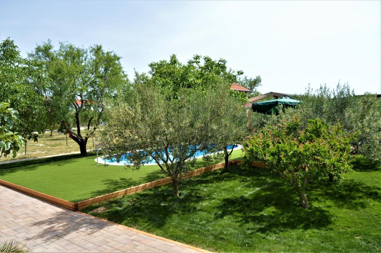 Studio Apartments Luka Biograd - เบนโควัส ภายนอก รูปภาพ