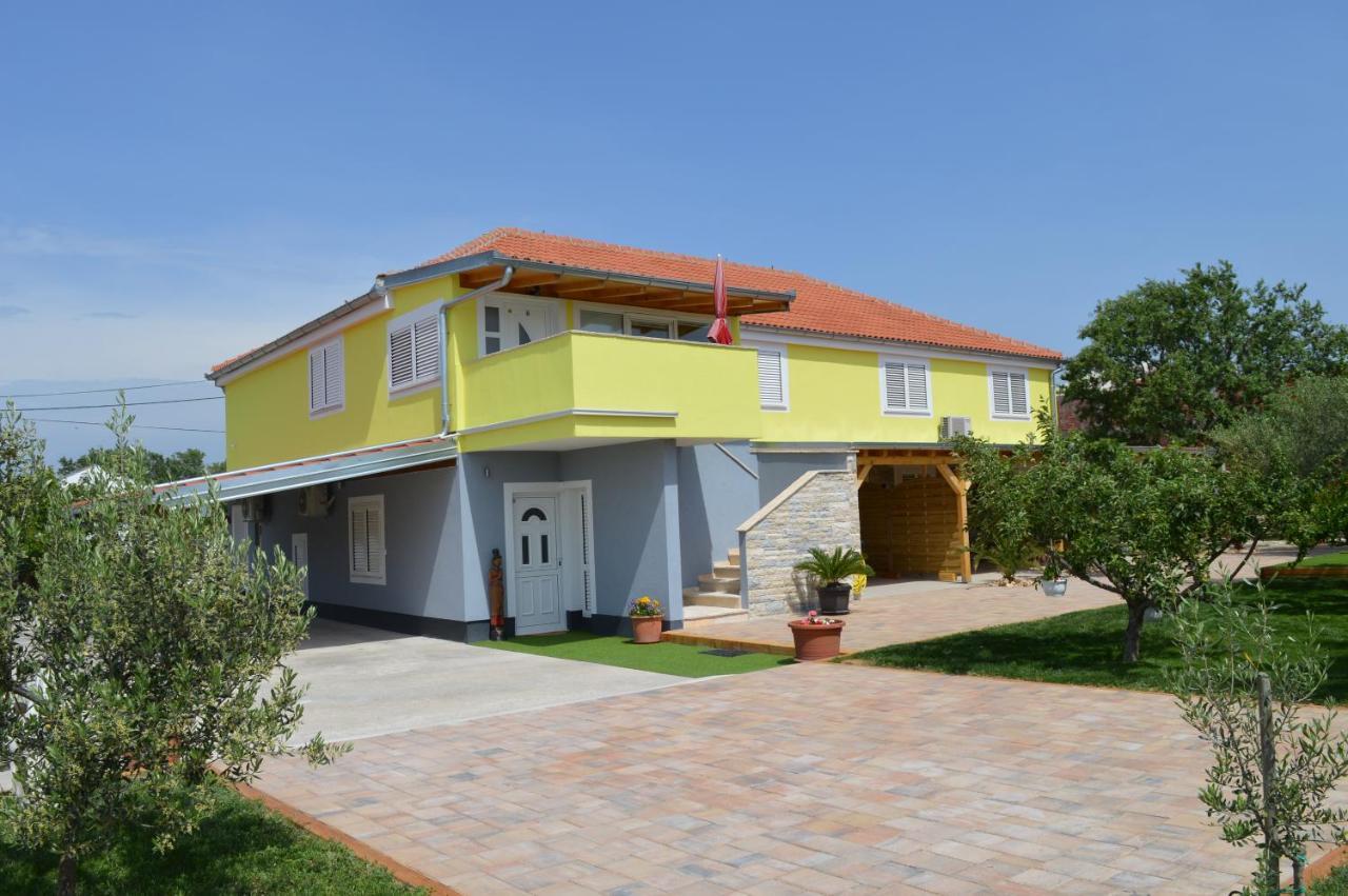 Studio Apartments Luka Biograd - เบนโควัส ภายนอก รูปภาพ