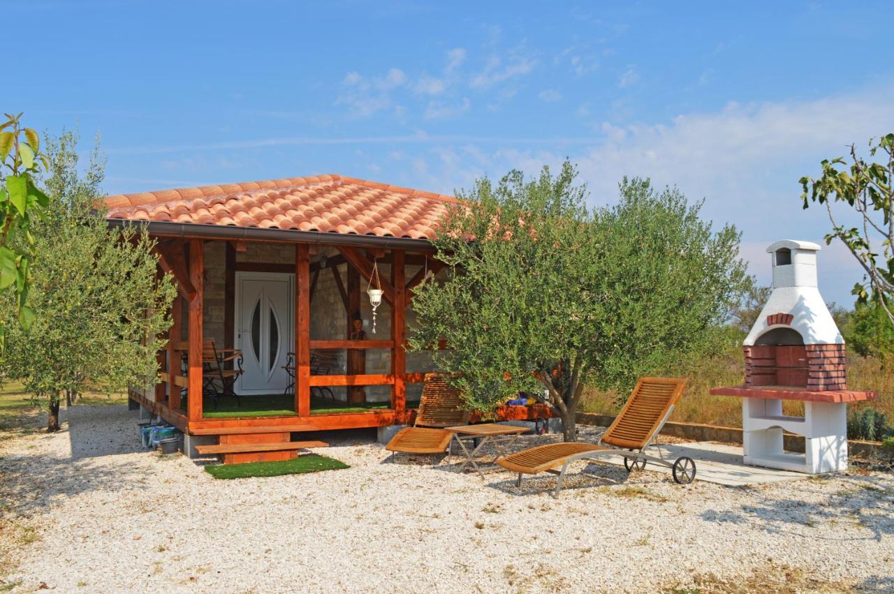 Studio Apartments Luka Biograd - เบนโควัส ภายนอก รูปภาพ