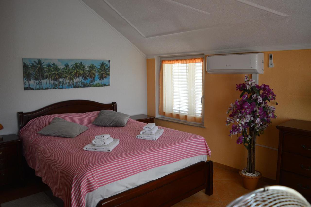Studio Apartments Luka Biograd - เบนโควัส ภายนอก รูปภาพ