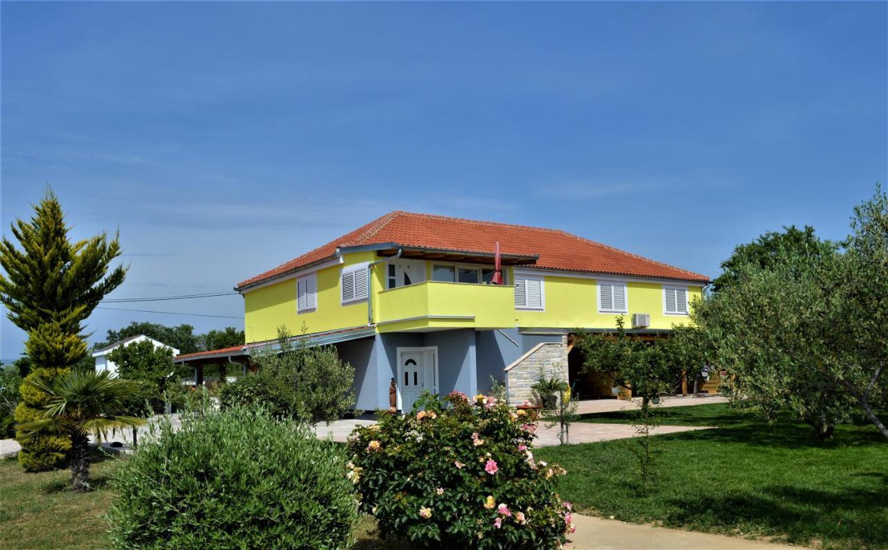 Studio Apartments Luka Biograd - เบนโควัส ภายนอก รูปภาพ